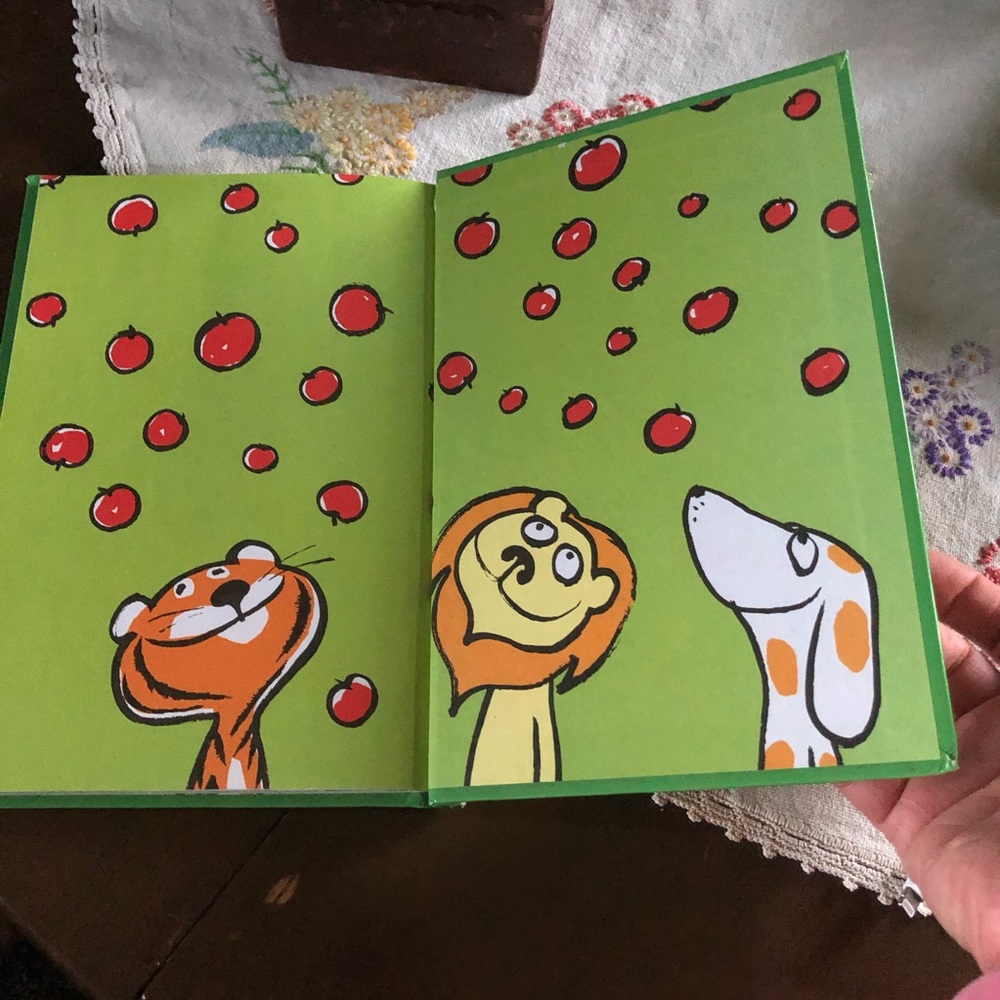 Dr Seuss "Ten Apples Up On Top" Early Moments printing 2010 - Picture 11 of 13